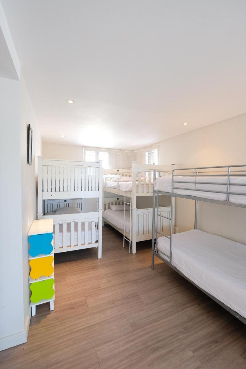 Bed in 8-Bed Mixed Dormitory Room